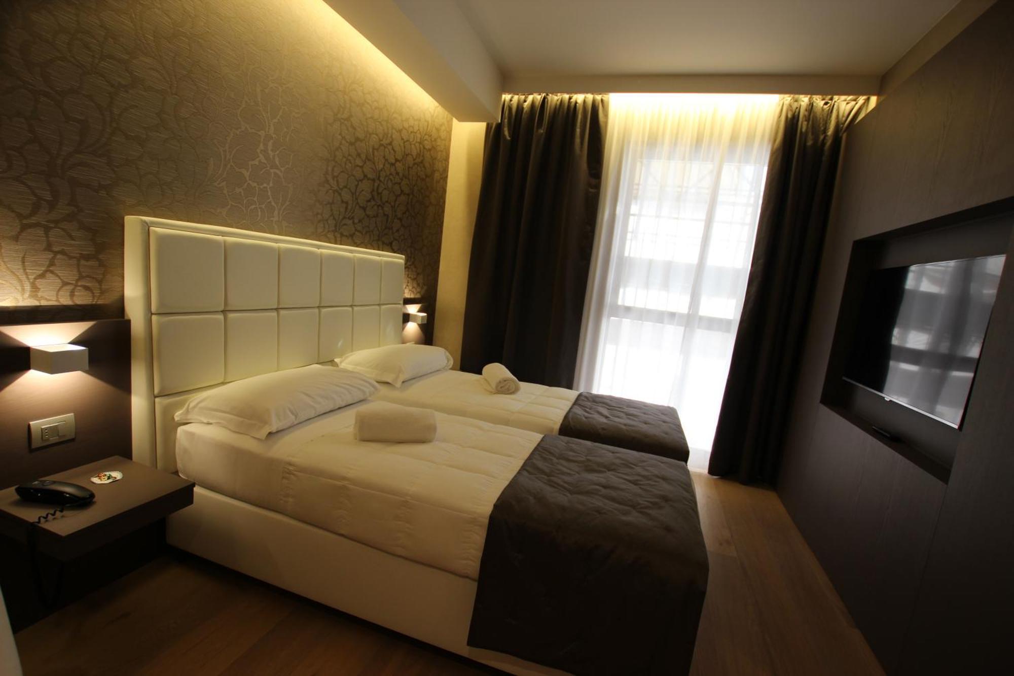 Mokinba Hotels Baviera Milan Bilik gambar